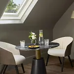 Hotell Nh Collection Ponthieu Champs-elysees
