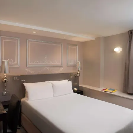 Beauchamps 4* Paris