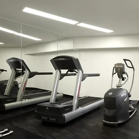 Nh Collection Ponthieu Champs-elysees Hotel