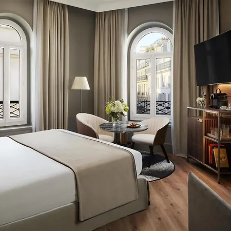 Hotel Nh Collection Ponthieu Champs-elysees 4*
