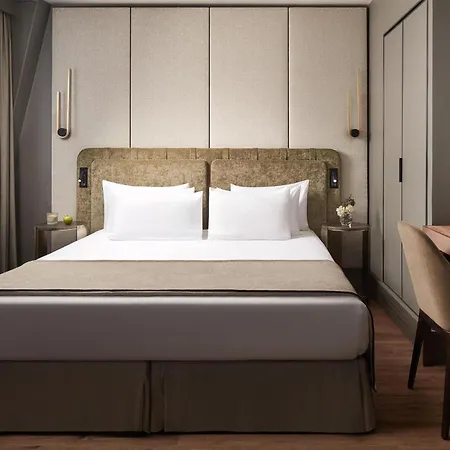 Nh Collection Ponthieu Champs-elysees Paris