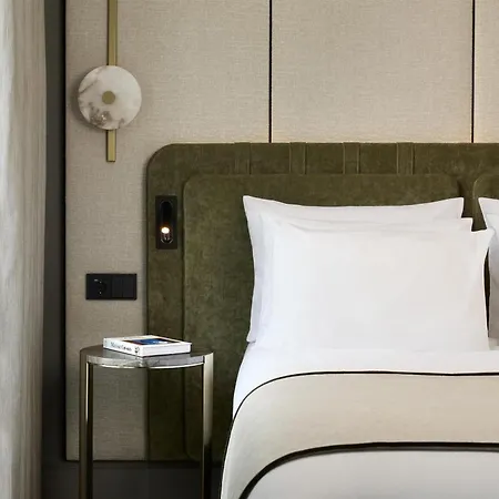 Hotel Nh Collection Ponthieu Champs-élysées 4*