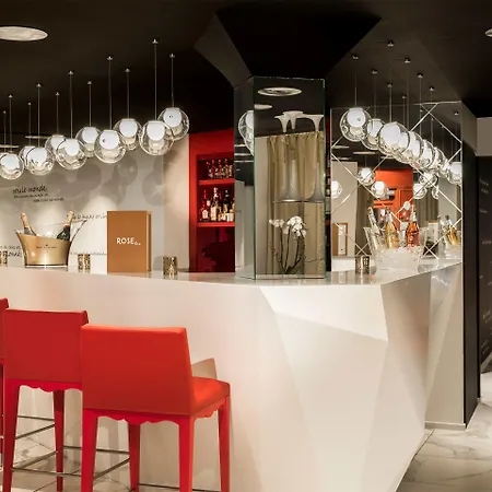 Nh Collection Ponthieu Champs-elysees Hotel 4*