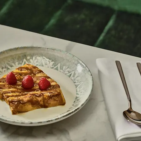 ホテル Nh Collection Ponthieu Champs-elysees