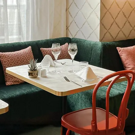 Nh Collection Ponthieu Champs-elysees 4*