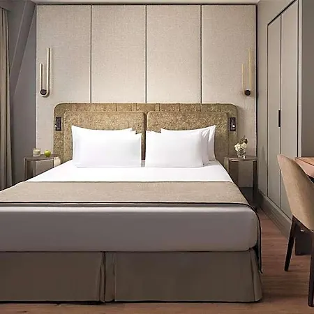 Hotel Nh Collection Ponthieu Champs-élysées Parigi