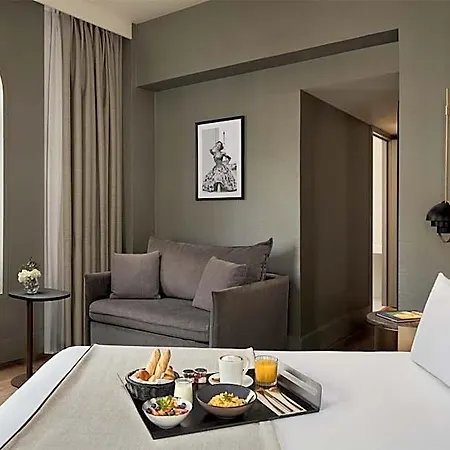 Hotel Nh Collection Ponthieu Champs-élysées Parigi