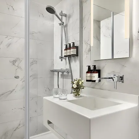 Nh Collection Ponthieu Champs-elysees Hotel 4*