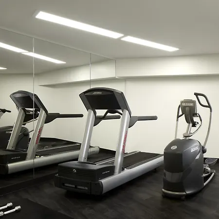 Nh Collection Ponthieu Champs-elysees 4* Paris