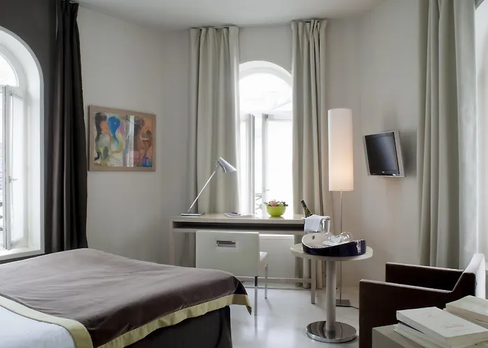 Hotel Nh Collection Ponthieu Champs-élysées París
