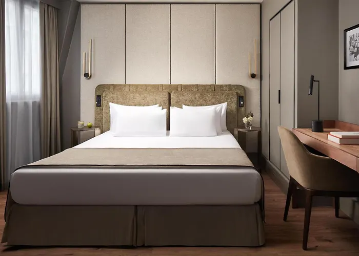 Nh Collection Ponthieu Champs-elysees Paris