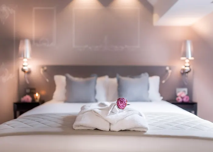 Nh Collection Ponthieu Champs-elysees Otel Paris