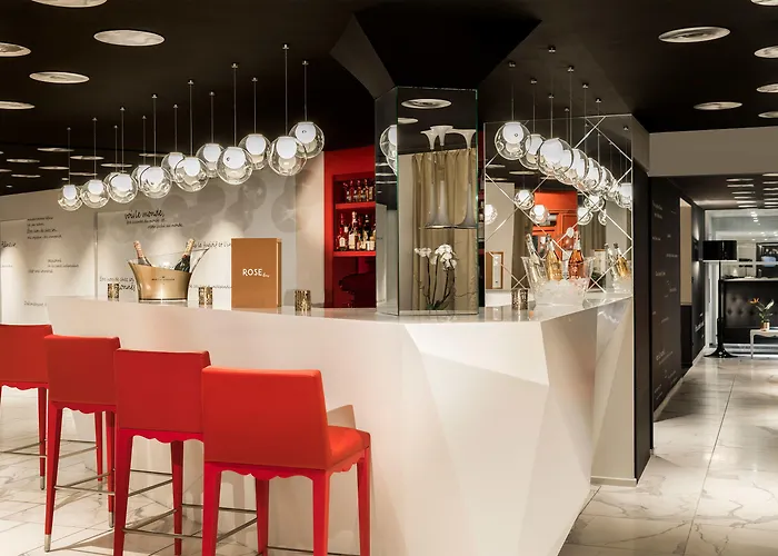 Nh Collection Ponthieu Champs-elysees Hotel 4*