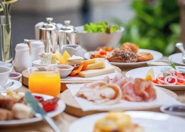 Nh Collection Ponthieu Champs-elysees Otel Paris