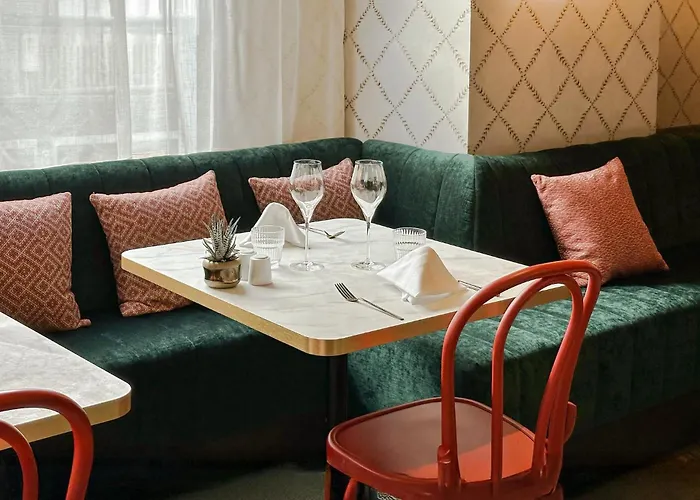 Nh Collection Ponthieu Champs-elysees 4*