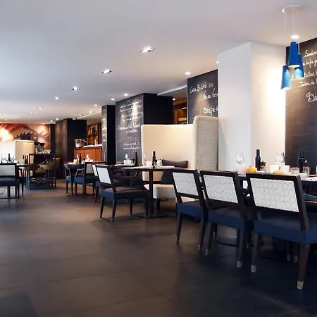 Nh Collection Ponthieu Champs-elysees 4* Parijs