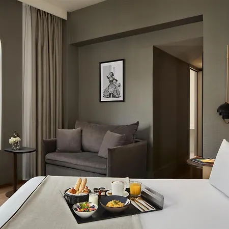 Hotel Beauchamps Paris
