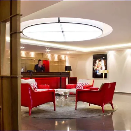 Hotel Nh Collection Ponthieu Champs-elysees 4*