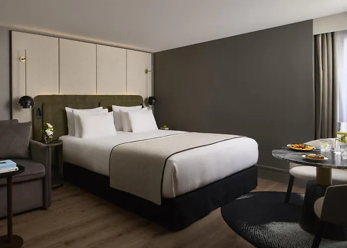 Nh Collection Ponthieu Champs-elysees 4* Párizs